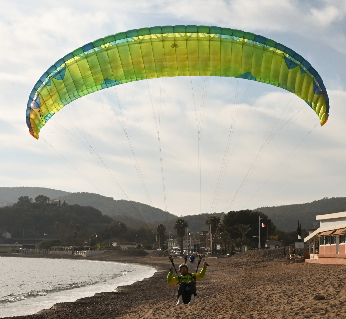 BGD MAGIC 2 – Parapente EN-A Taille L – PISCE – PTV 108–125 kg - occasion parc école