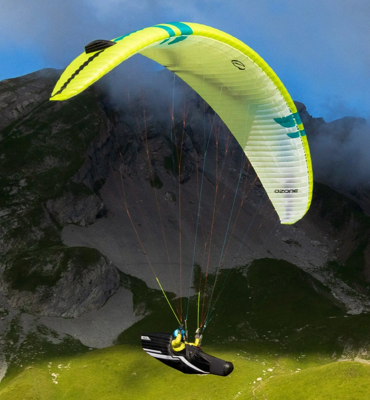 Ozone Alpina 5 – Parapente EN-C 2 lignes MS Lime / Emerald / Black on White (HXK/W) - Démo