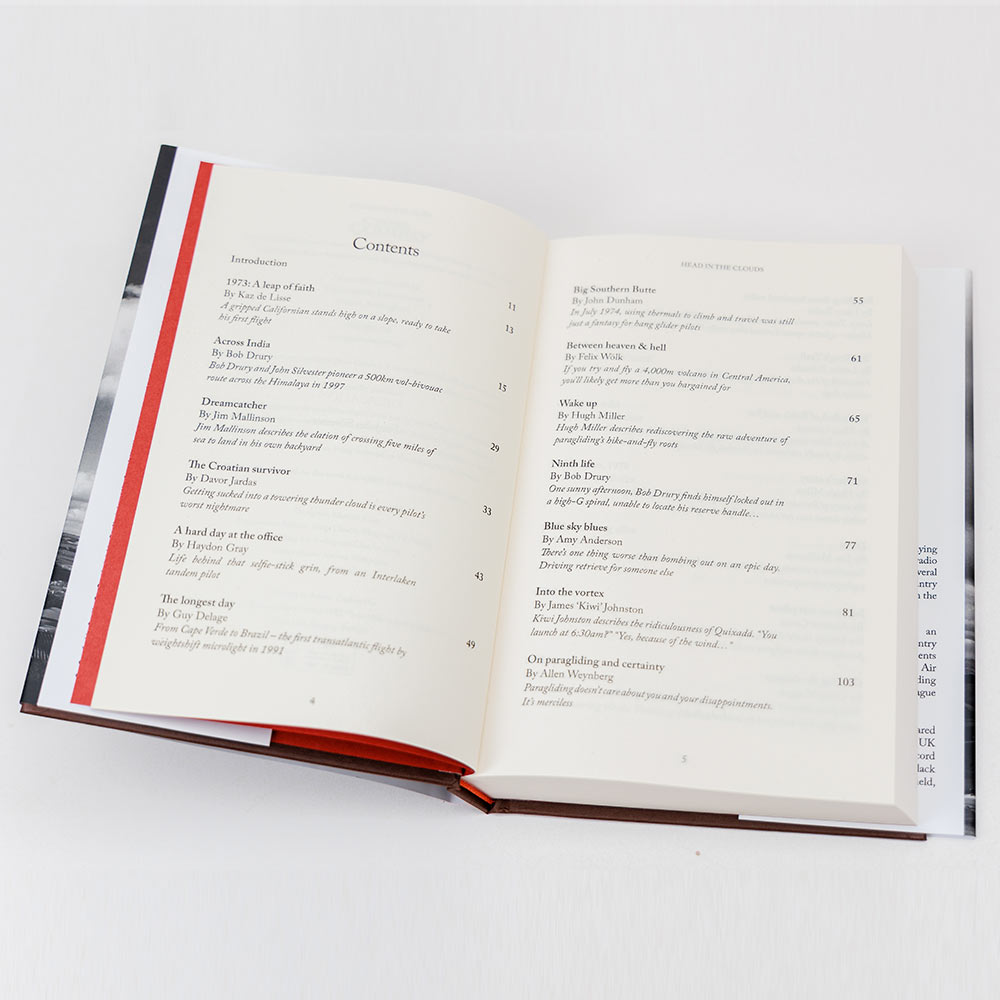 Livre Head in the Clouds(version Anglaise)