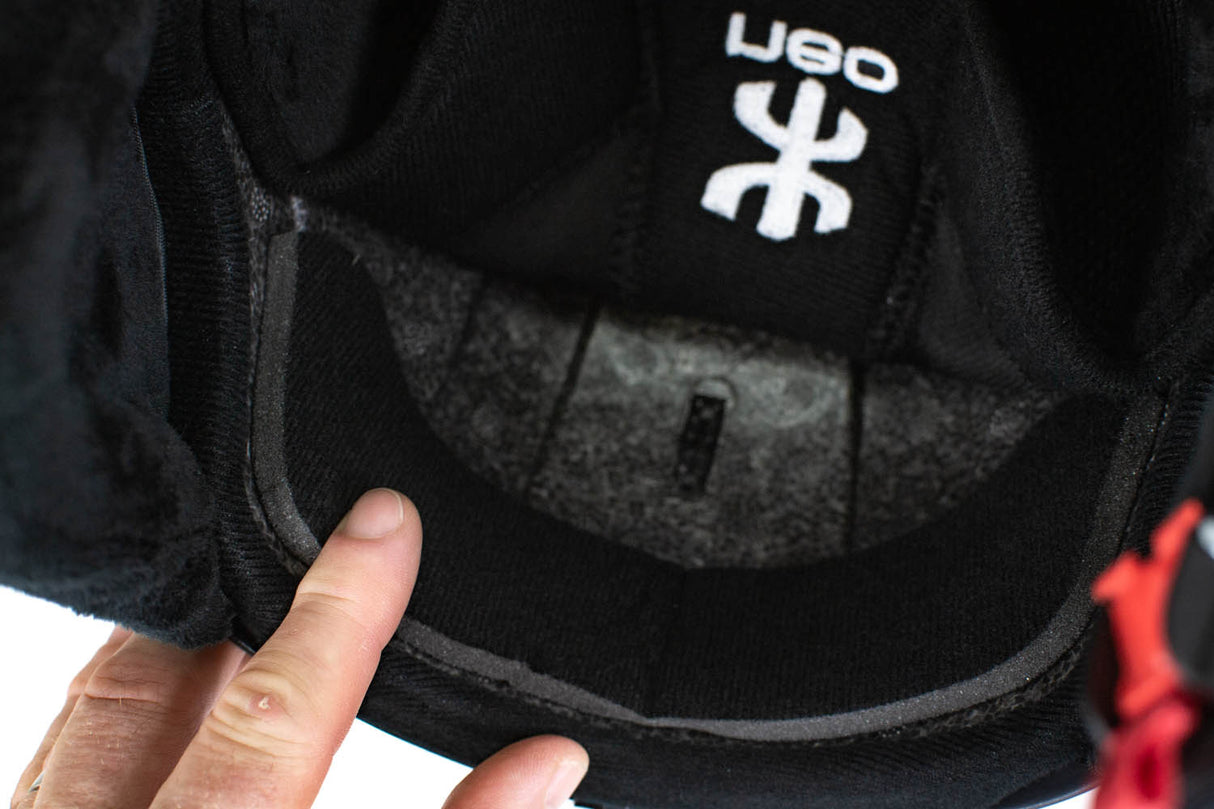 Neo Hexagon: Helmet certified for paragliding and skiing