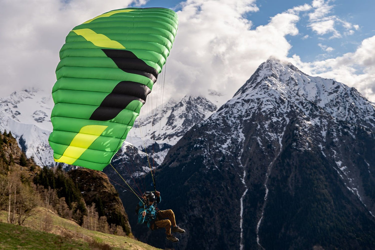 Ozone Rapido 3 and 3SL Speed-flying Wing