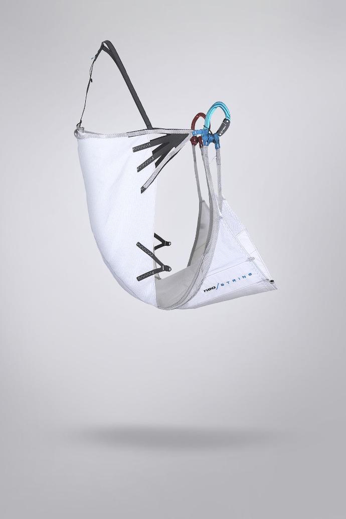 Neo Le String 3 Saddle