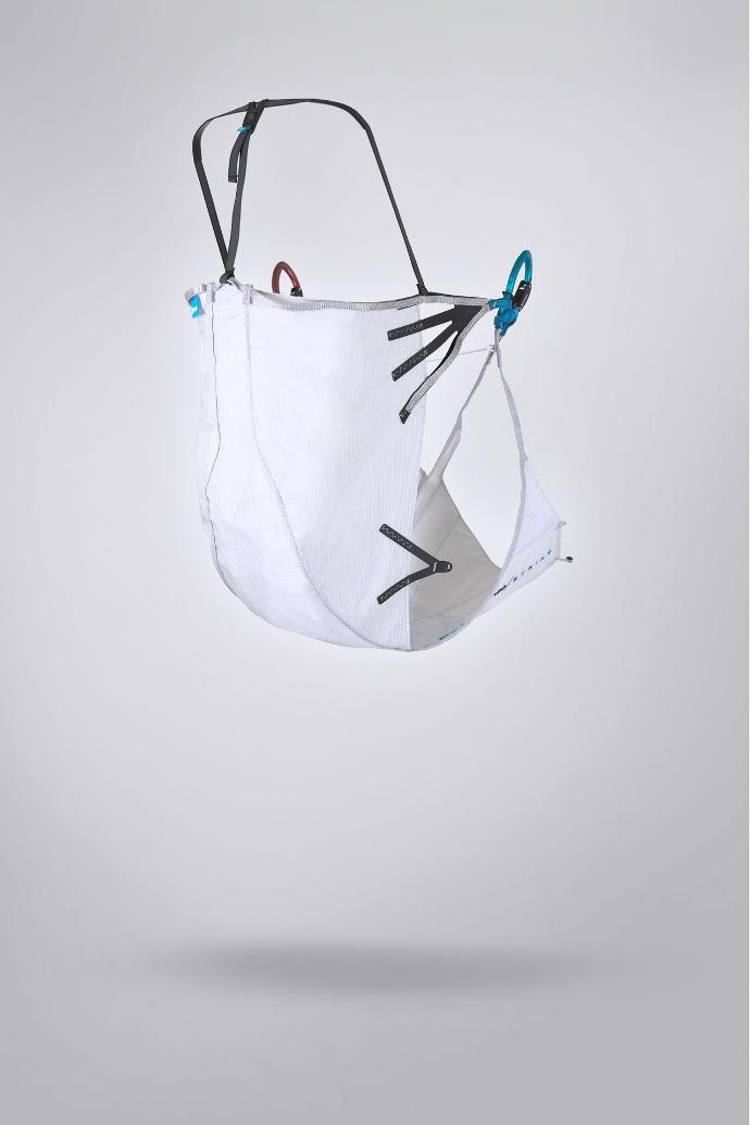 Neo Le String 3 Saddle