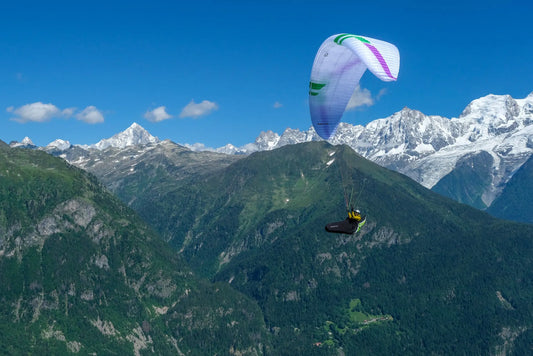 Ozone Swift 6 paraglider