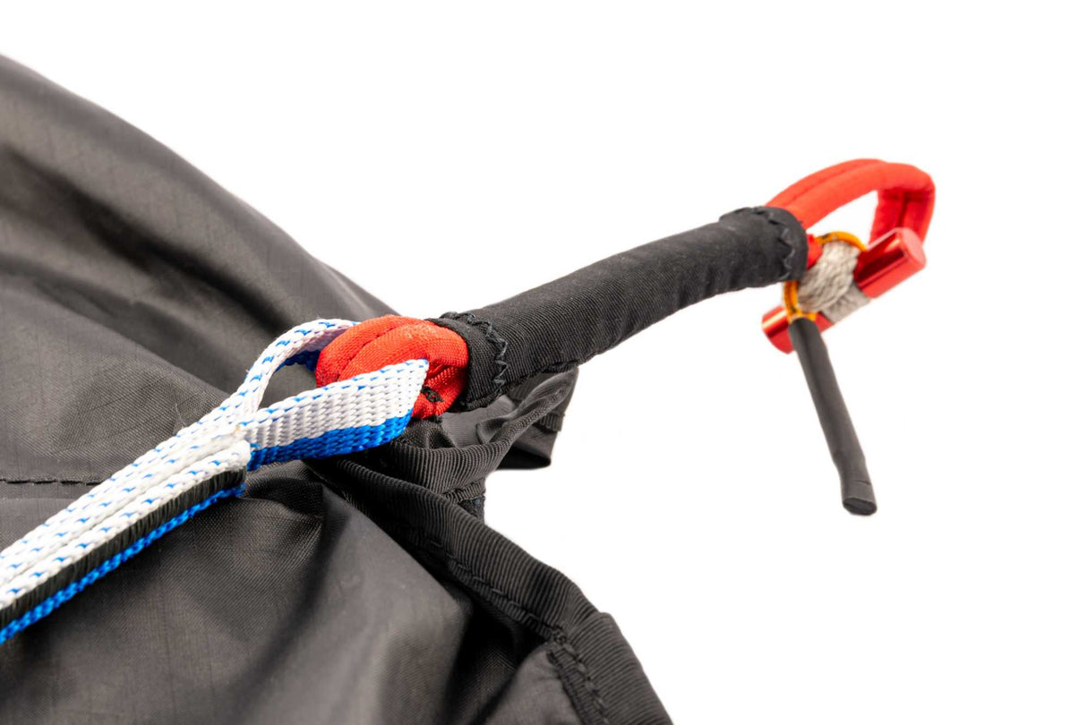 Containair parachute Kortel Kontainer ventral V4