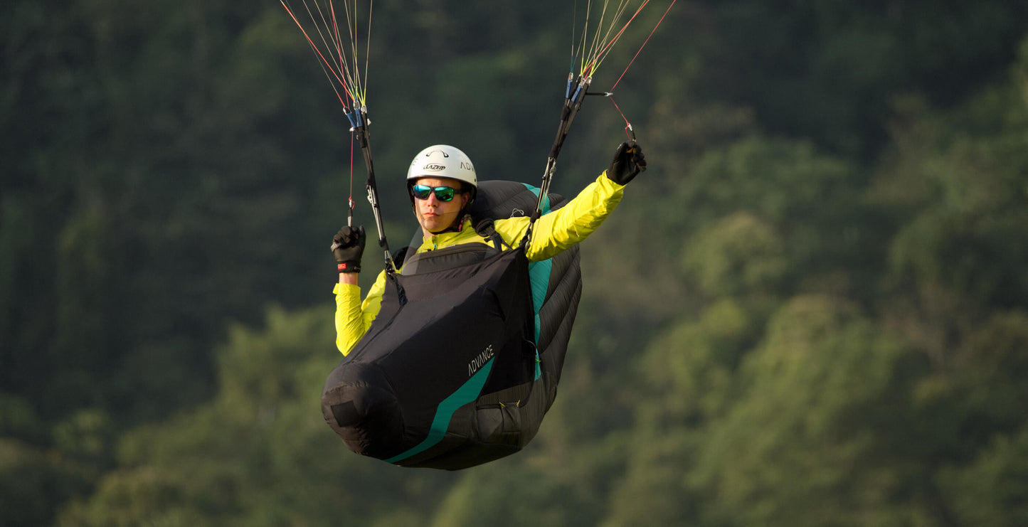 Advance Impress 4 cocoon harness