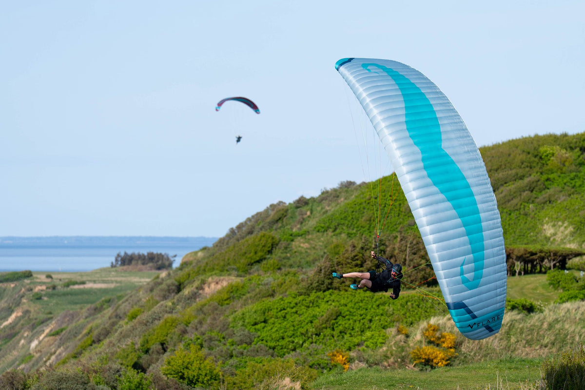 Flare Moustache 2 – Parakite 22m Dove (Blanche et verte) - Démo