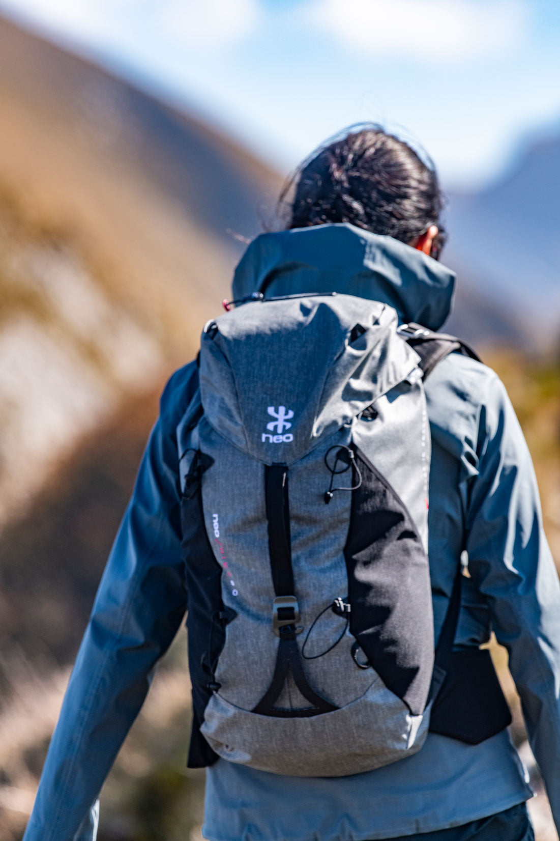 Sac à dos technique HIKE femme NEO 20 / 30 / 45 l