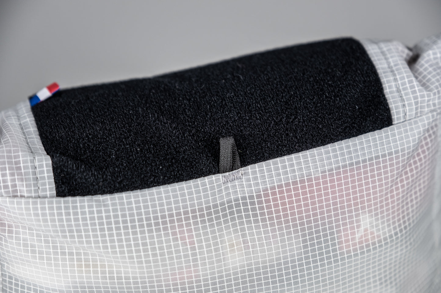 Neo lite 2.0 ventral rescue parachute container 