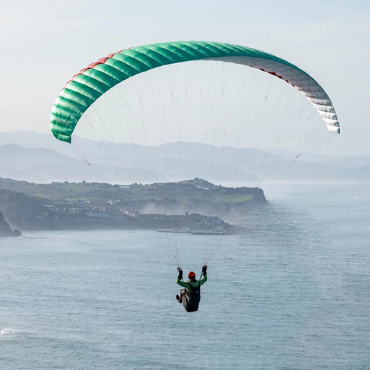 Parapente occasion Gin BOLERO 7 / Taille S / 75-100kg (n°P43)